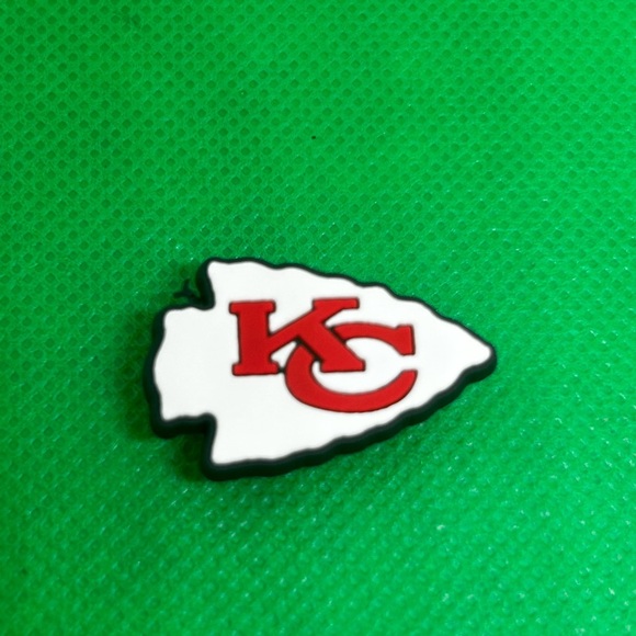 🌼 (3/$10 or 5/$15) NEW “NFL” Fun Croc Shoe Charm Collection - Picture 1 of 1